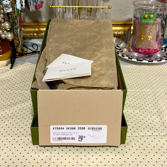 NIB GUCCI Canvas Signature logo   “Princetown” mules Size 38.5 - Picture 3 of 9